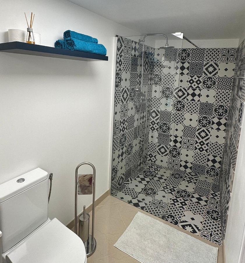 Apartamento Petite Maison Studio Tout Confort Cosy Givors Autoroute Et Gare Exterior foto