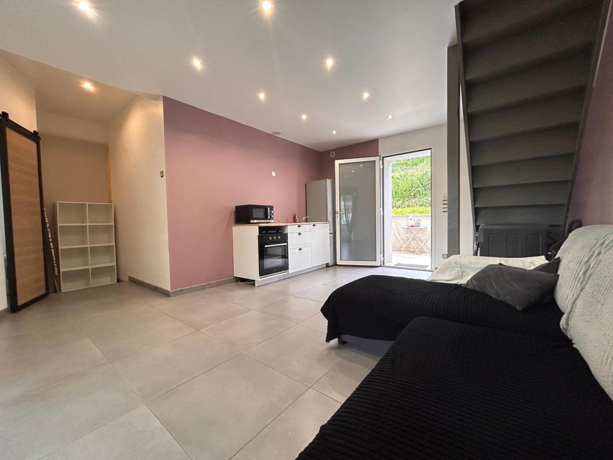 Apartamento Petite Maison Studio Tout Confort Cosy Givors Autoroute Et Gare Exterior foto